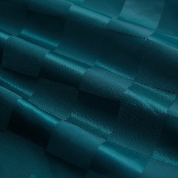 Kith Checkered Satin Collins Short in Chronicle Men’s Size Large Summer 2024. - Picture 5 of 8